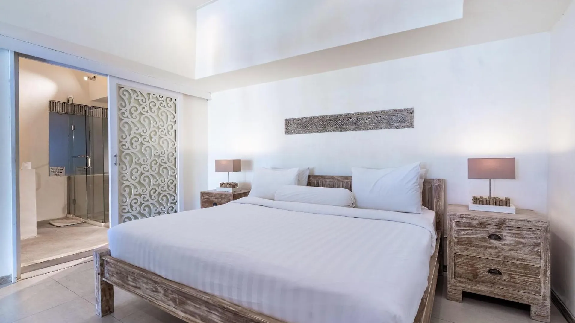 Villa Oberoi 2 Bedrooms Seminyak  Indonesia