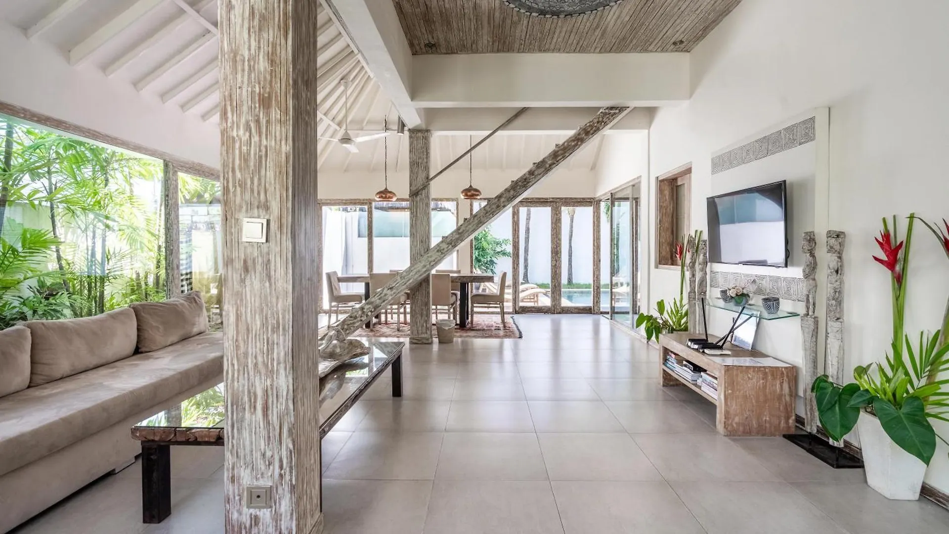 Villa Oberoi 2 Bedrooms Seminyak   Seminyak (Bali)
