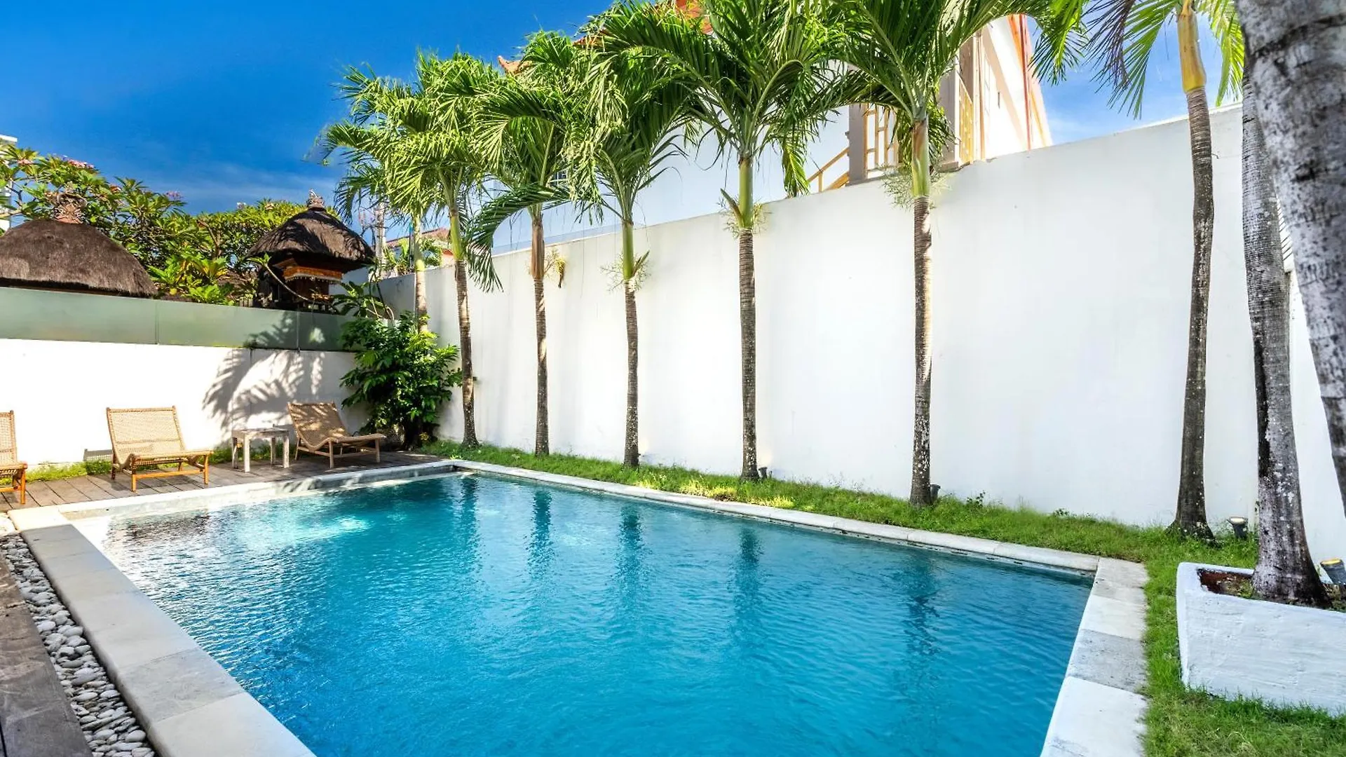 Villa Oberoi 2 Bedrooms Seminyak