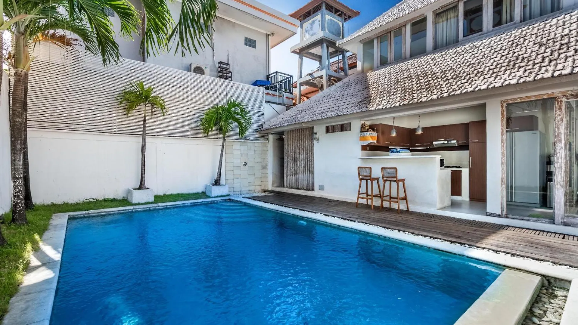 Villa Oberoi 2 Bedrooms Seminyak